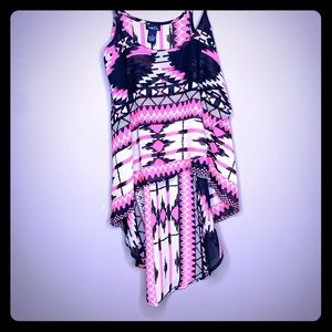 Rue21 shirt  with pink and black design